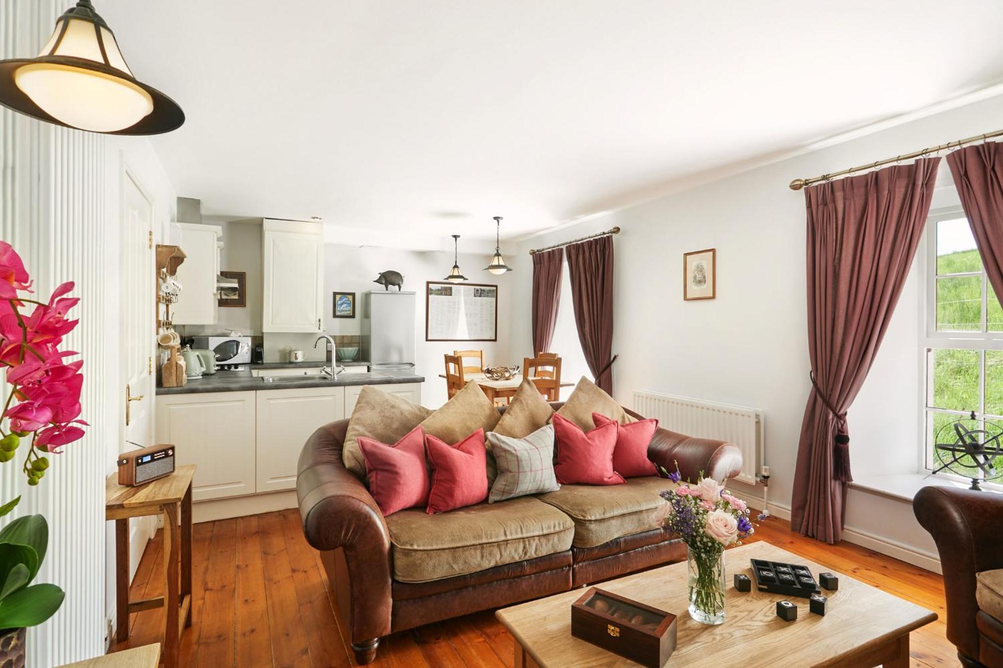 הוילה Glaslough Old Stable Mews Castle Leslie מראה חיצוני תמונה